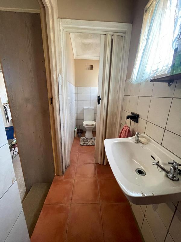4 Bedroom Property for Sale in Amandelrug Western Cape